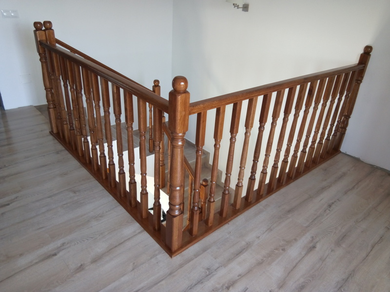 modele-balustrade-lemn-interior-(2)