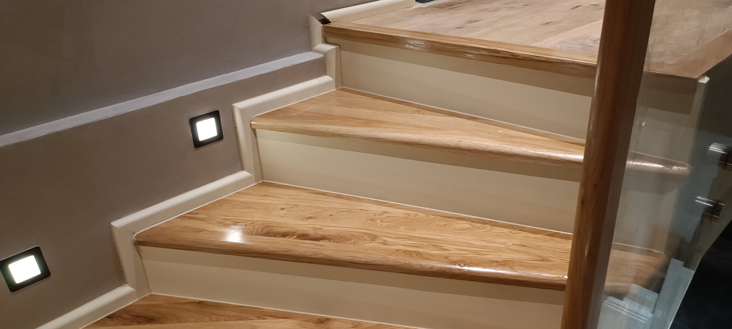 scari modele din lemn (17)